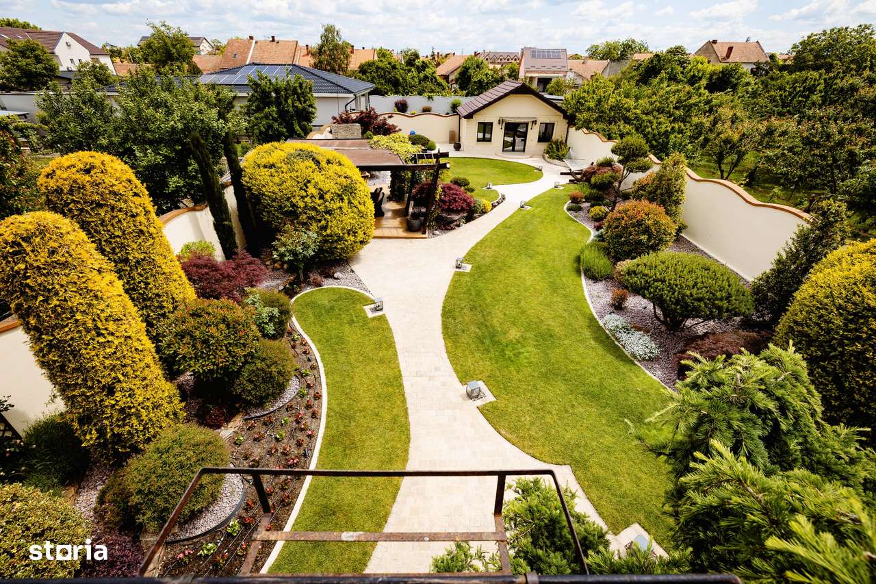 Vila premium zona centrala - Imagine principală: 2/8