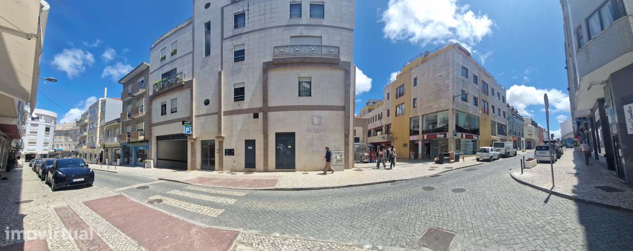 Apartamento T1 Novo no Centro de Caldas da Rainha com 2 lugares de est-29