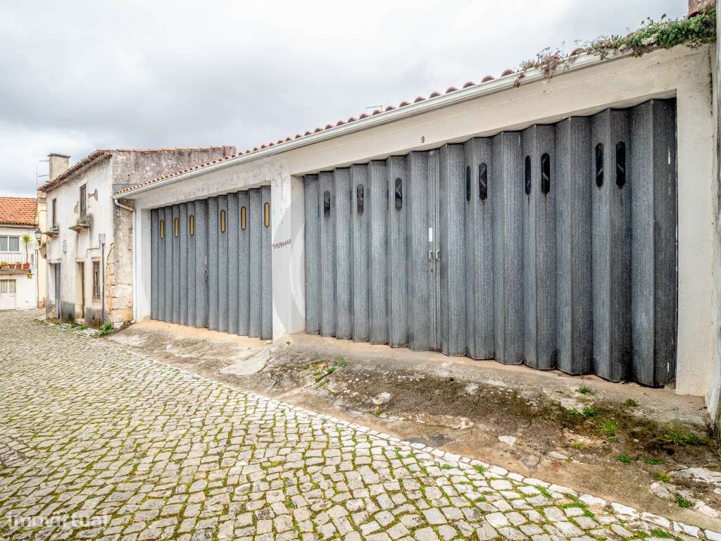 Armazém/Garagem em Minde - IMÓVEL COM BAIXA DE PREÇO - Grande imagem: 3/7