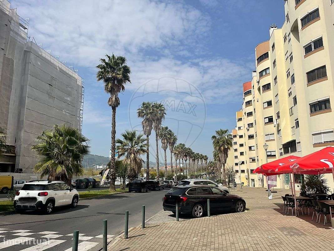 Loja  para arrendamento - Grande imagem: 3/3