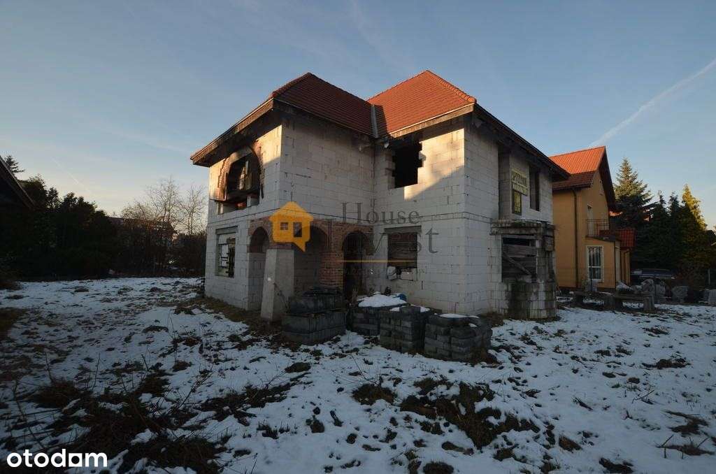 Dom wolnostojący i dodatkowy budynek do adaptacji-4