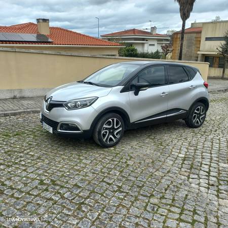 Renault Captur 0.9 TCE Exclusive - 2