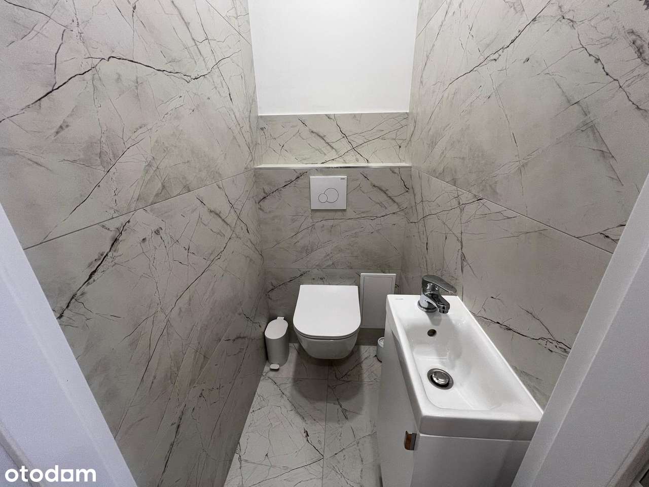 Na sprzedaż mieszkanie przy URZ, 64,5m2, 3 pok., balkon,-10