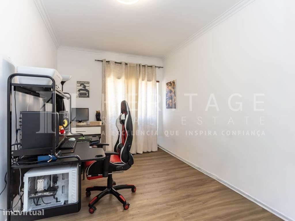 Apartamento T3 Remodelado com Suíte Baixa da Banheira-26