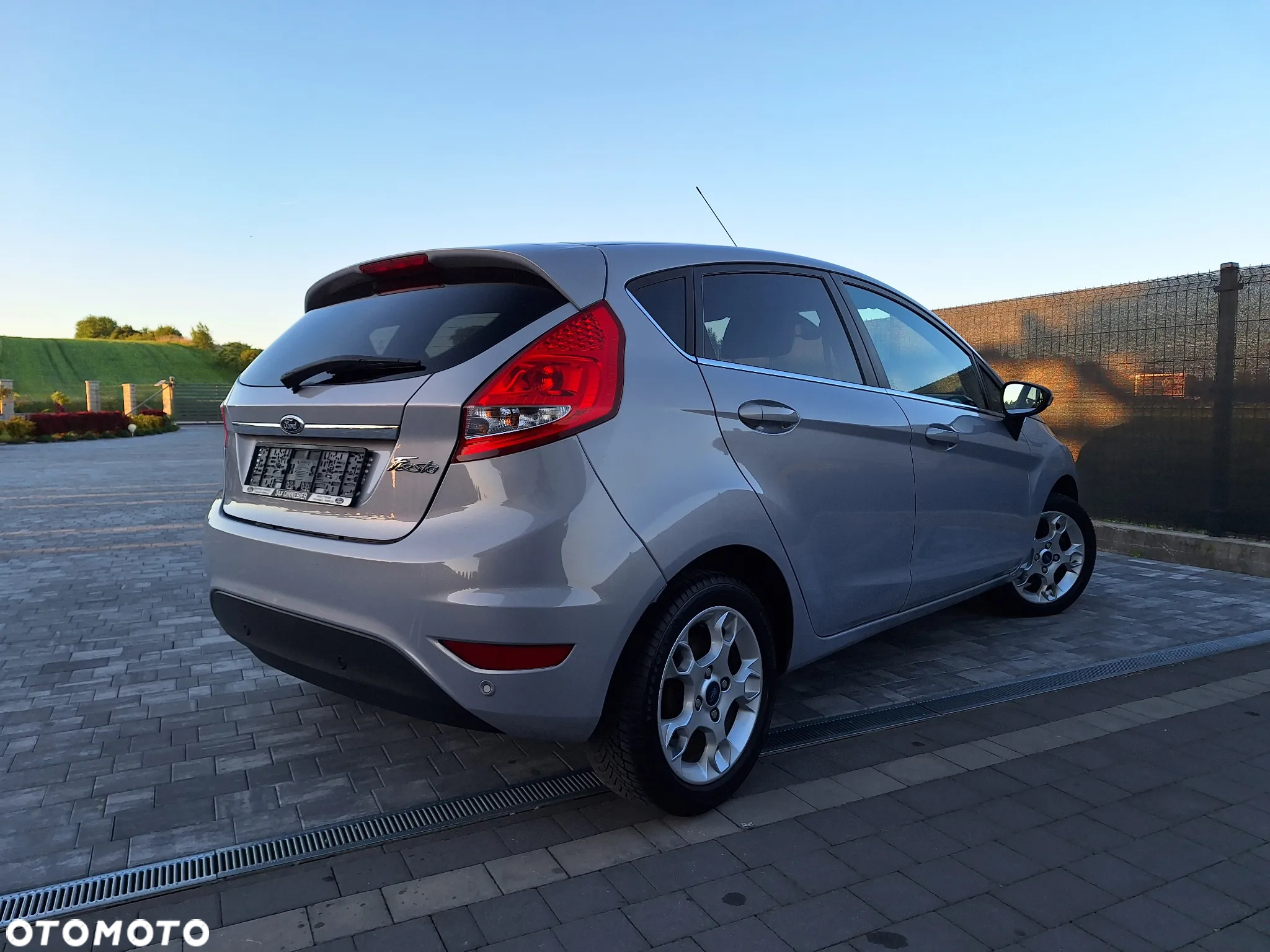 Ford Fiesta 1.4 Titanium - 2