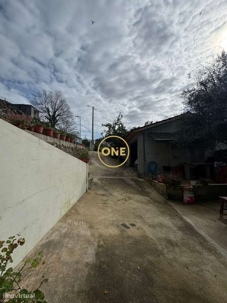 Moradia  T2 renovada-2