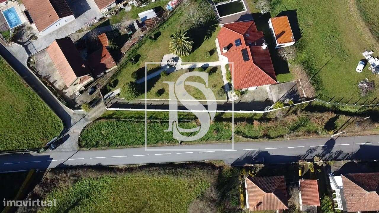 land, Póvoa de Lanhoso, Bezerral-13