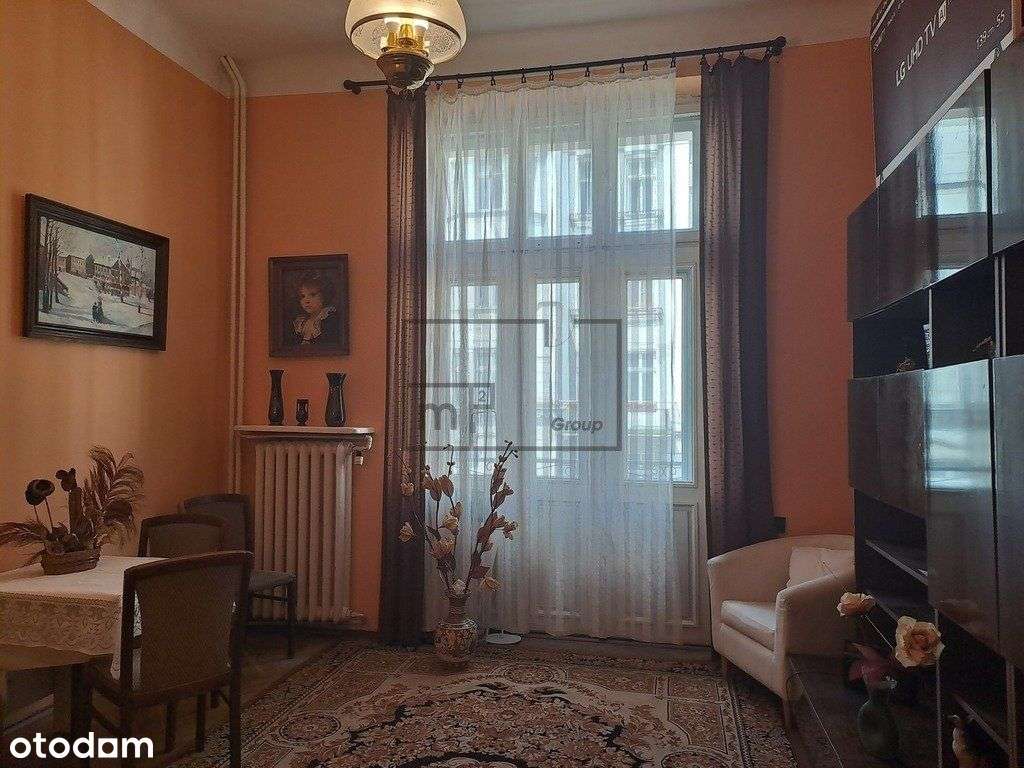 Piękna Odrestaurowana Kamienica Z Windą.-7