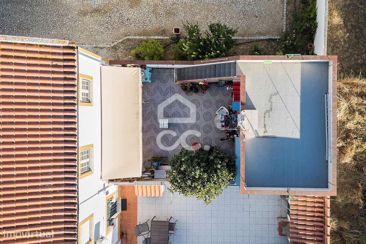 Moradia T3 c/ Garagem, Quintal e Terraço no Bairro da Casinha, em Évor-38