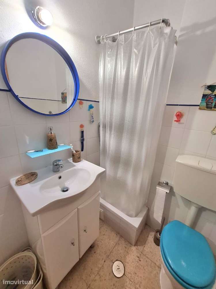 Apartamento T1 50 metros do areal da praia-9