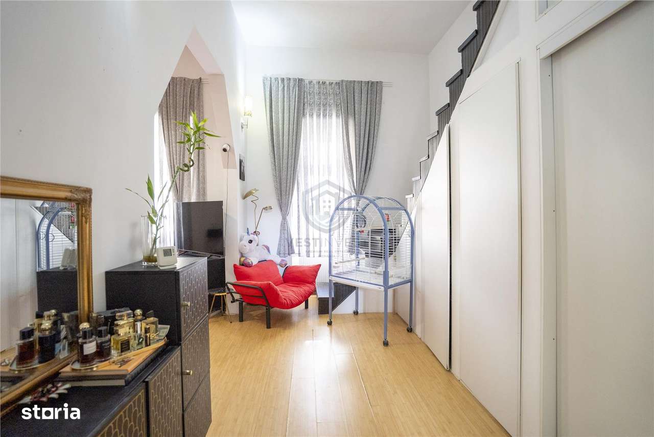 Apartament ULTRACENTRAL cu loc de parcare - Imagine principală: 2/7