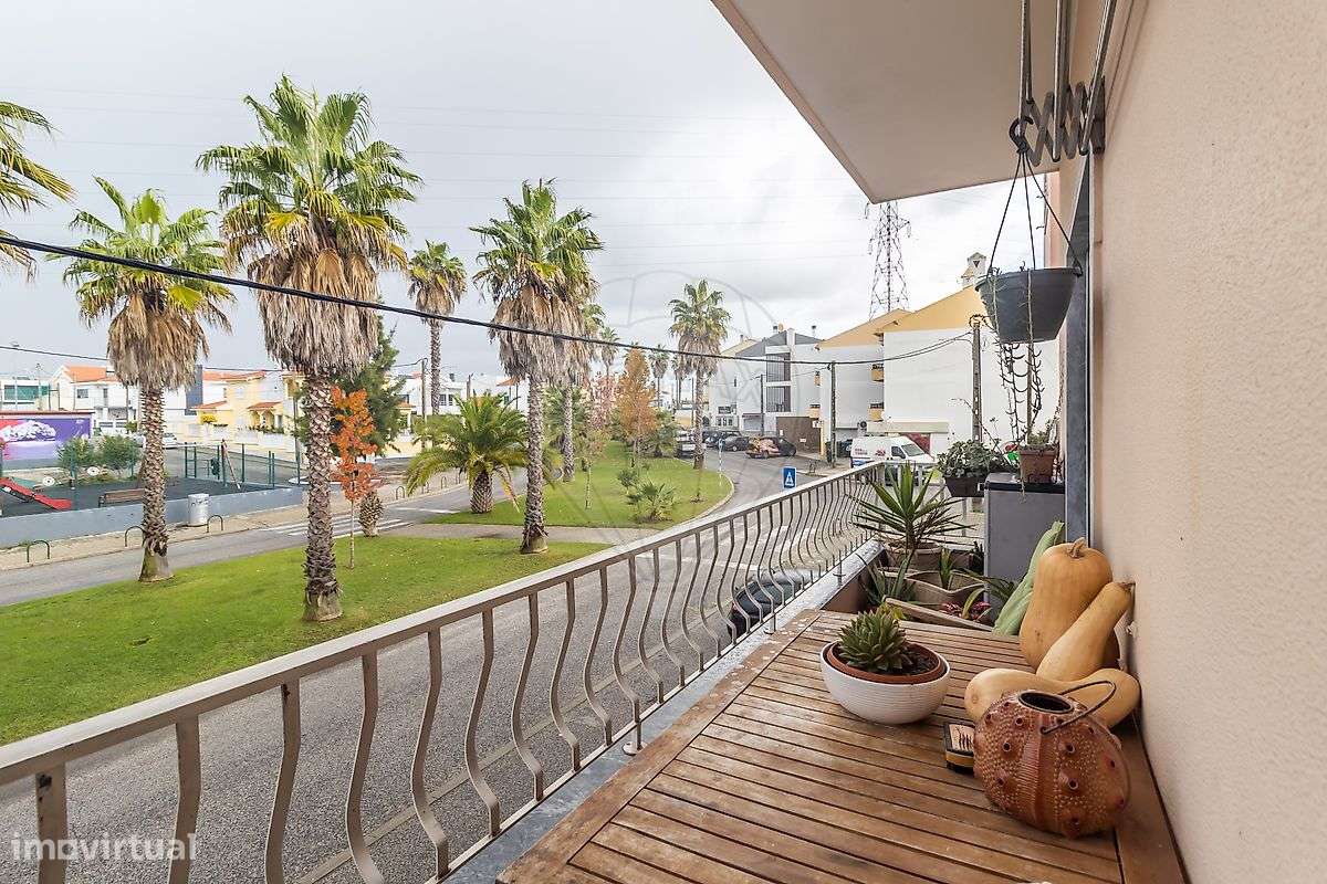 Moradia T4 à venda em Seixal-17