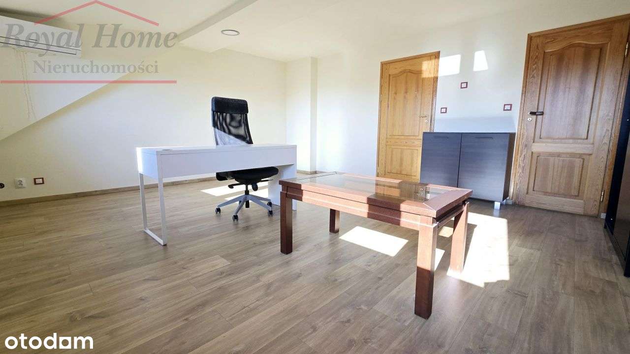 Przestronny, zadbany dom w zabudowie szeregowej.-8