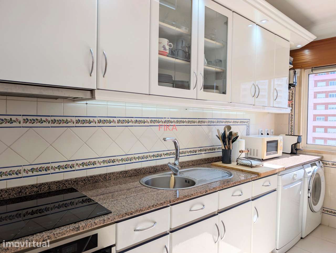 T2 luminoso com vista desafogada e elevador-12