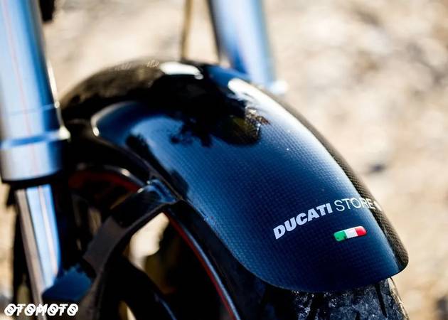 Ducati Monster - 3