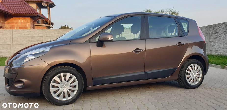 Renault Scenic dCi 110 Expression - 1