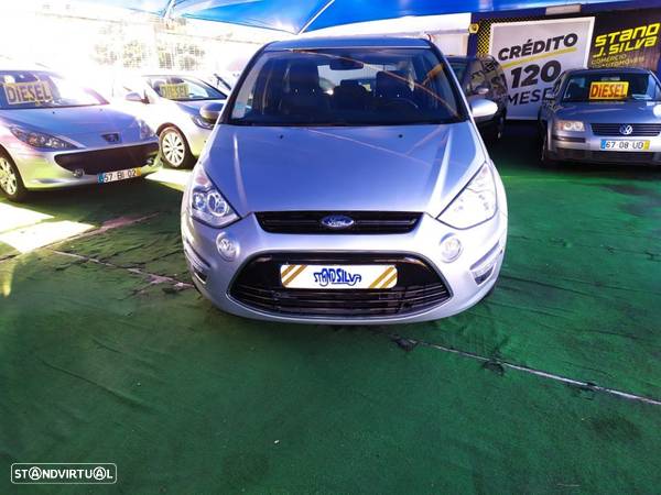 Ford S-Max 2.0 TDCi Titanium 7L 143g - 2