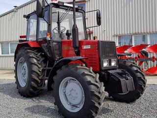 Belarus MTZ 820 V1 Tractor agricol