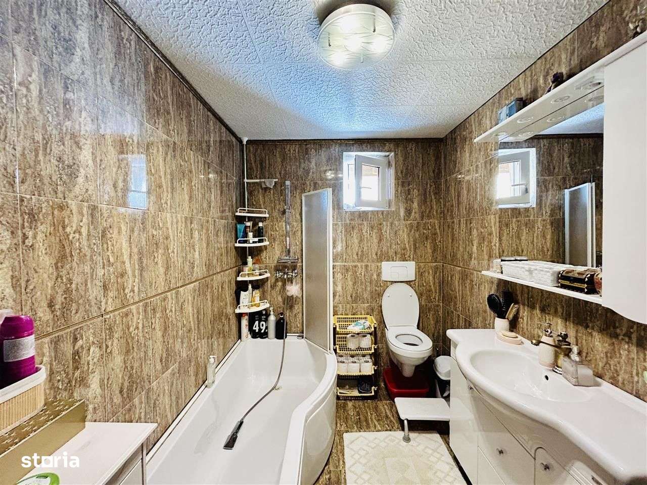 Casa individuala - 493 mp - mobilata si utilata - 2 garaje, pivnita - Imagine principală: 4/9