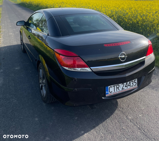 Opel Astra TwinTop 1.6 Cosmo - 12