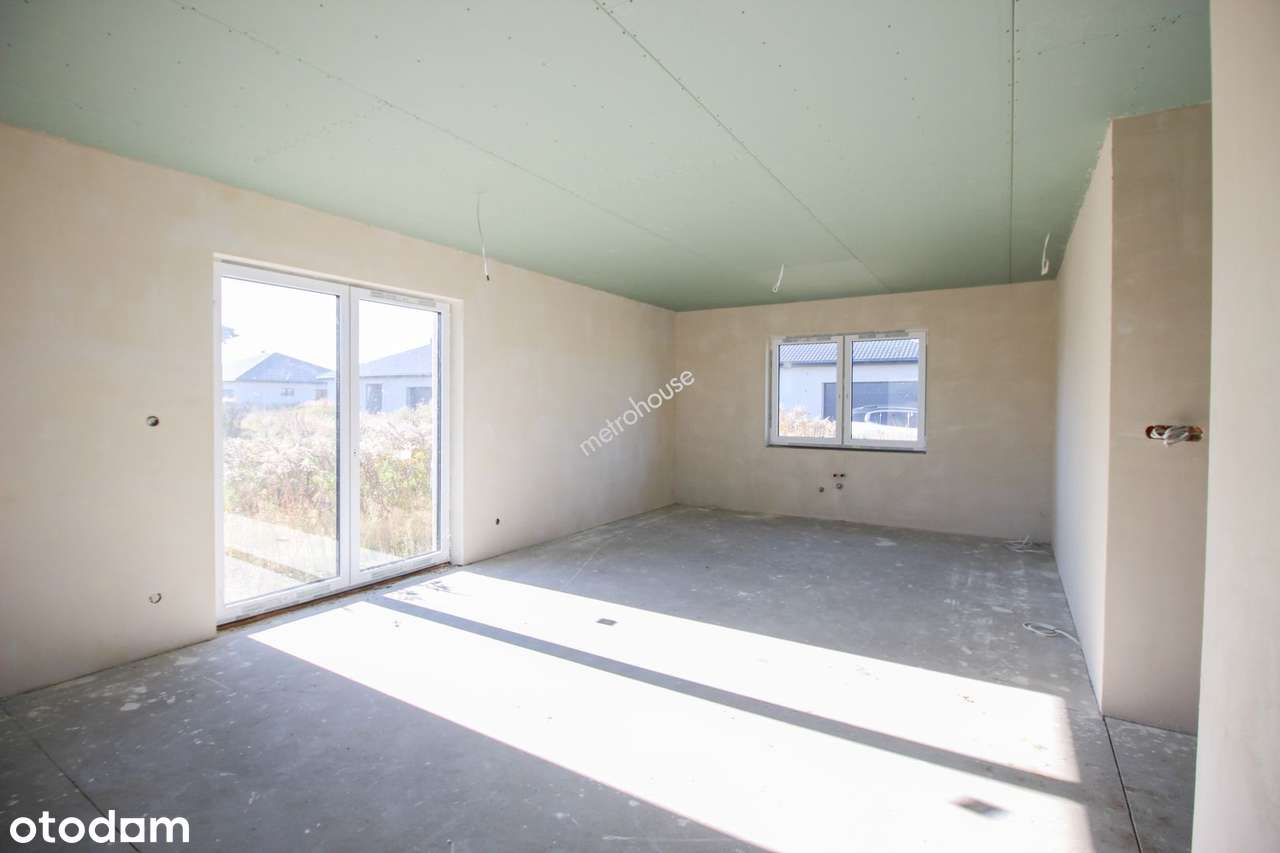 Nowy parterowy dom stan deweloperski 4 pokoje garaż-4