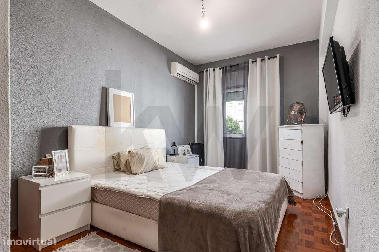 Apartamento T2 com Varanda e Arrecadação, Póvoa de Santa Iria, Vila Fr-10