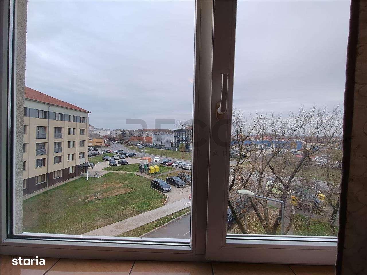 RECO . Garsoniera la cheie  . Zona Salca .-4