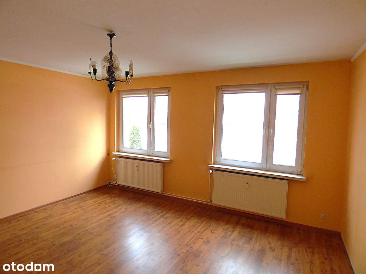 Przedstronne dwa pokoje w Bloku of. 2601M-3