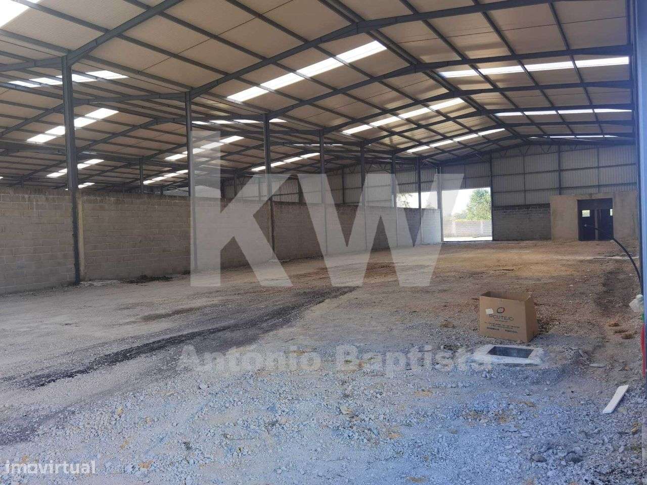 Armazém - Pavilhão, Zona Industrial da Palhaça-11