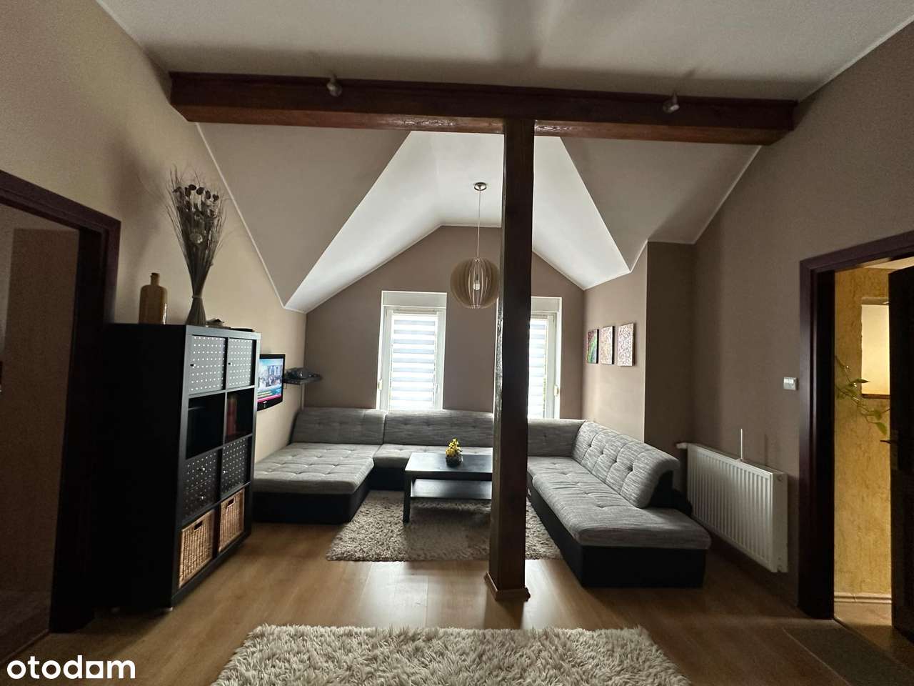 Na sprzedaż zadbany dom dla dużej rodziny w Osolinie !-11