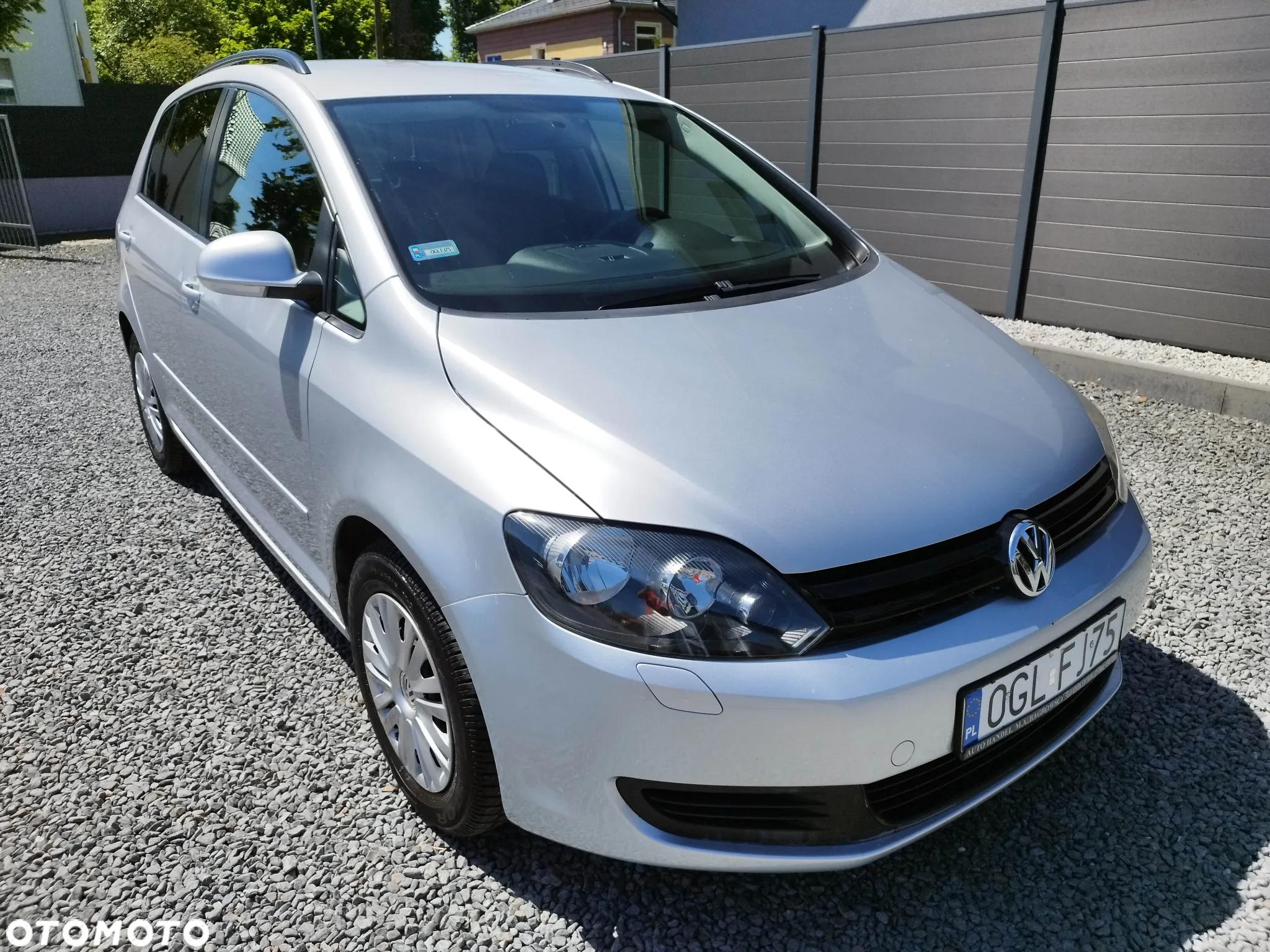 Volkswagen Golf Plus 1.6 TDI Comfortline - 8