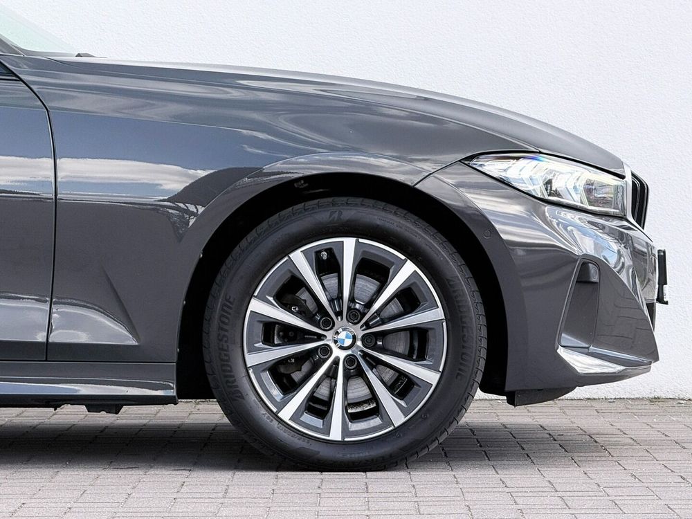 BMW Seria-3 320D Sport Line Shadow 2023 — zdjęcie 2