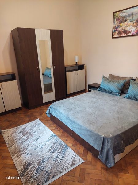 Dau in chirie apartament 1 Cameră, zonă Centrală