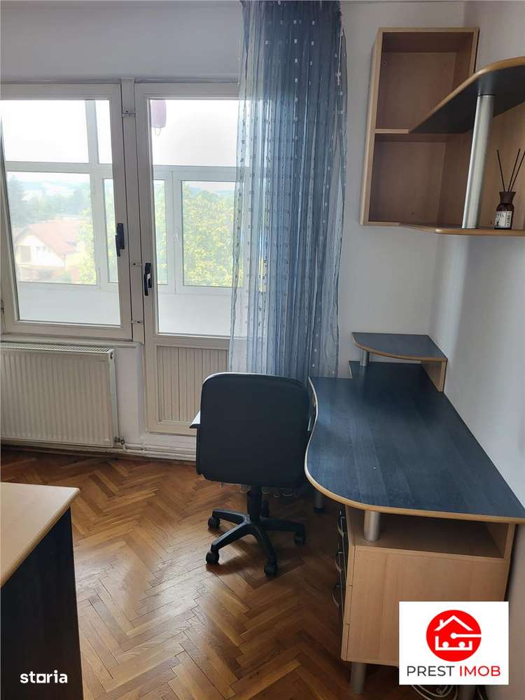 Apartament cu 4 camere de inchiriat in 7 noiembrie - Imagine principală: 5/12