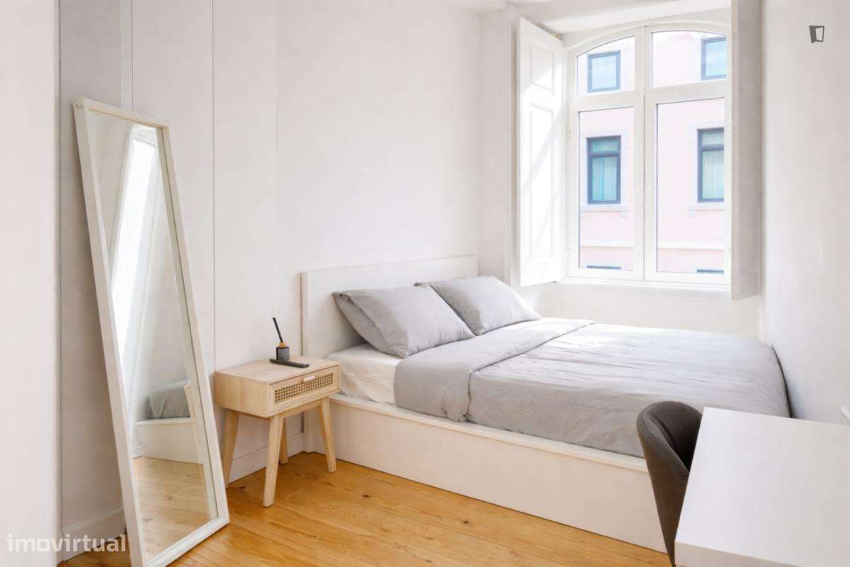 Quarto - localizado em Arroios Lisbon - Grande imagem: 3/10