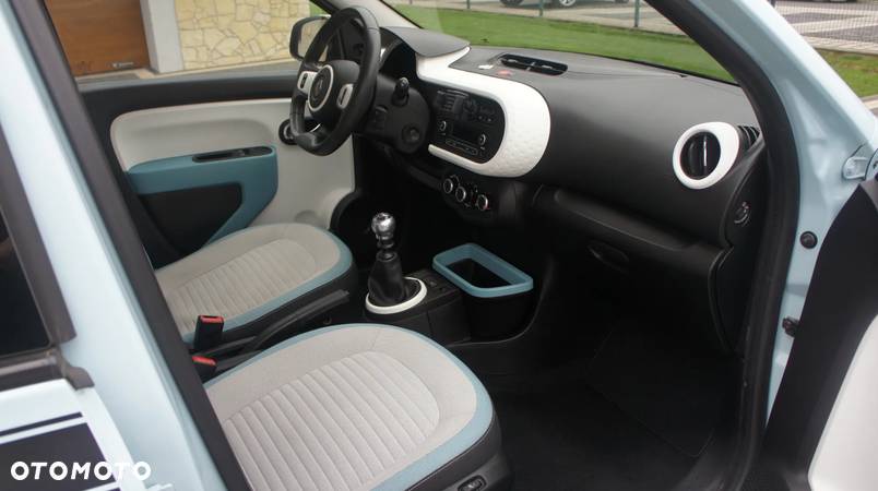 Renault Twingo ENERGY TCe 90 Cosmic - 28