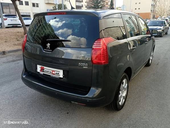 Peugeot 5008 1.6 E-HDi 7L SE Style 2-Tronic 113g - 25