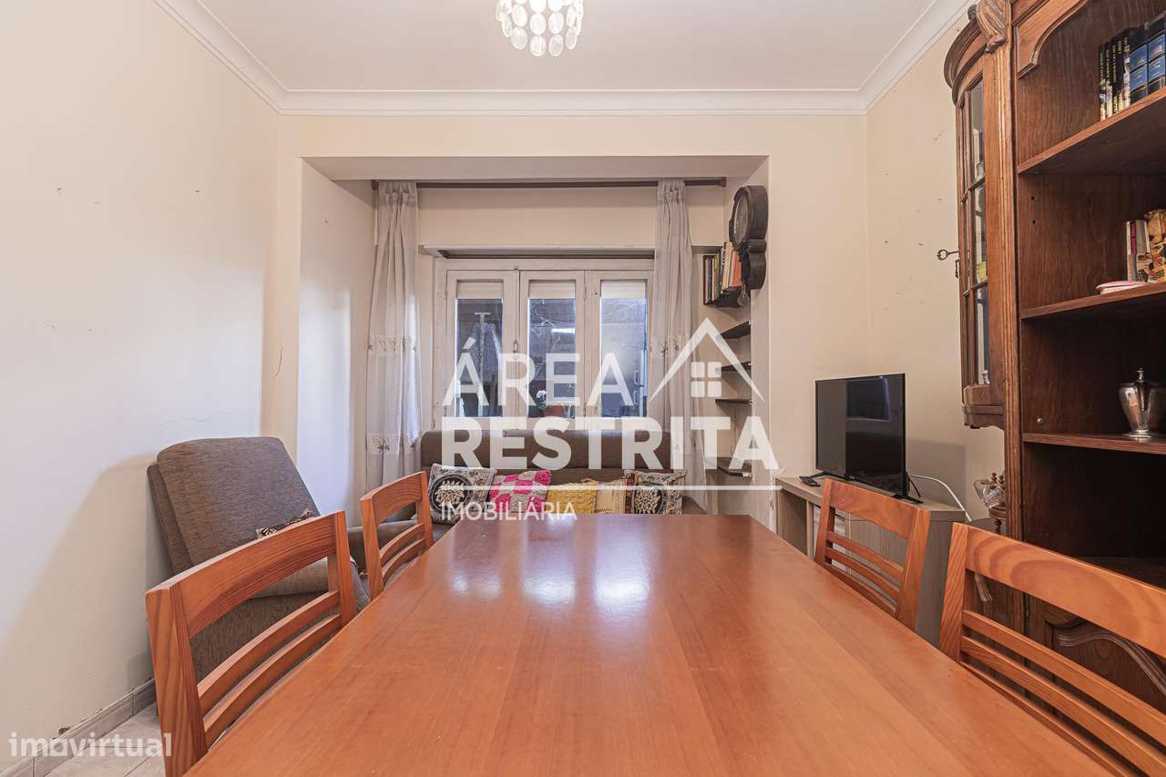 Apartamento T3 com Cave - Amadora-29