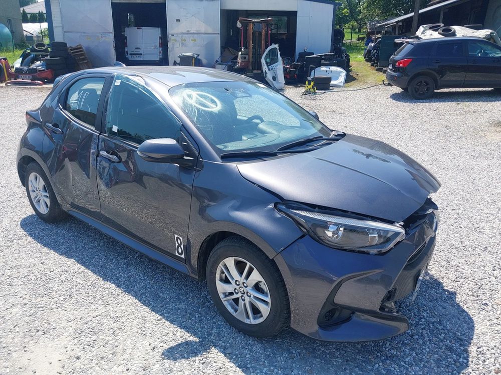 Toyota Yaris IV (2020-) 2024