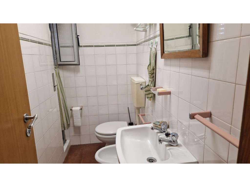 Moradia em Banda - T4 - Manteigadas-13