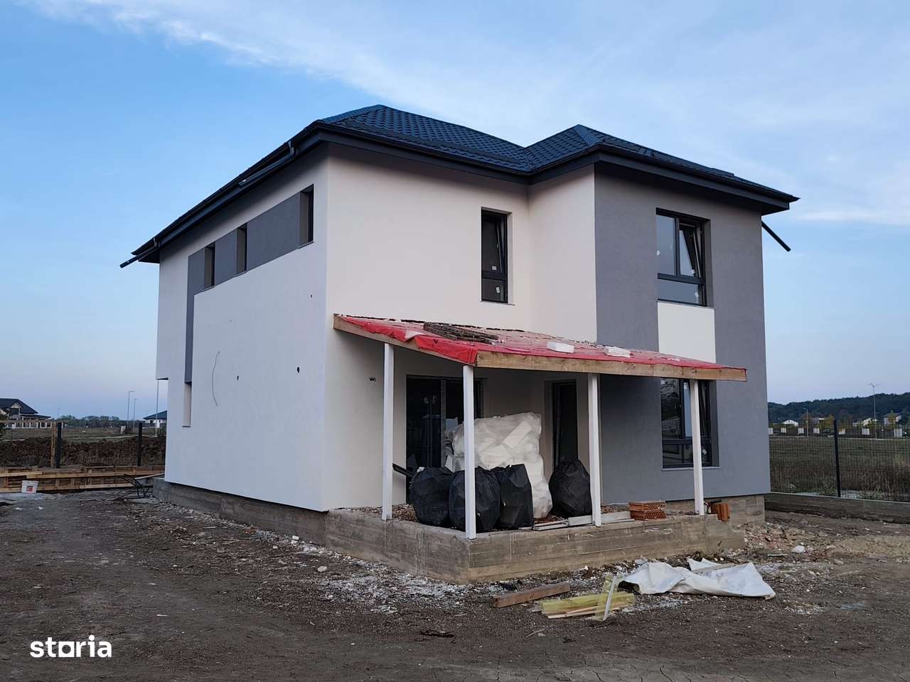 FARA COMISIOANE in Gulia casa 4 camere 3 bai P+1+pod terasa la cheie-2