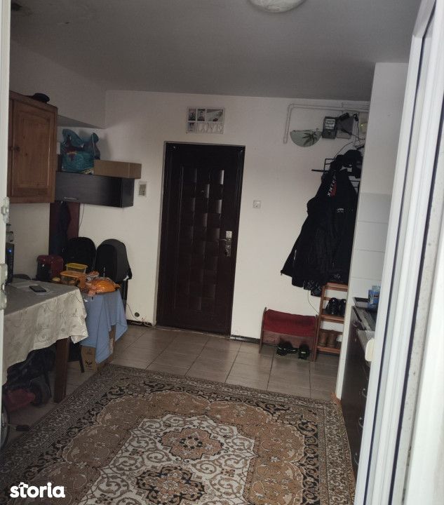 Apartament de 2 camere, decomandat, 48 mp., zona Marasti.