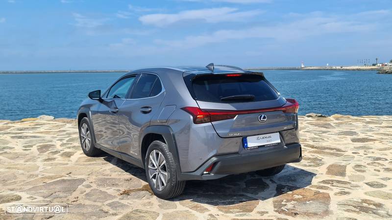 Lexus UX 300e Premium+TAE - 4