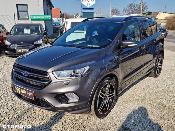 Ford Kuga - 31