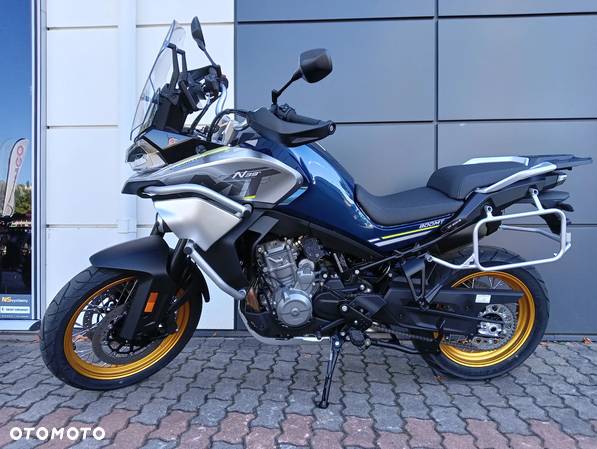 CFMoto MT - 2