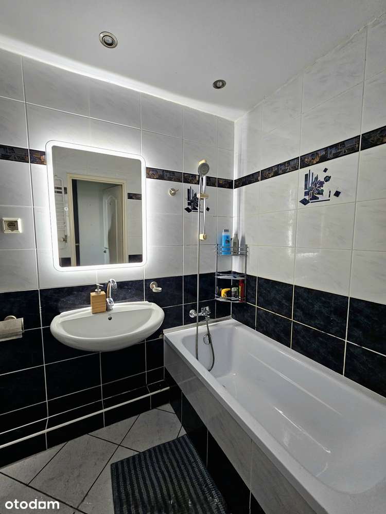 Dwu stronne - Dwa balkony - Parking - Krzyki/Borek - TRAMWAJ - Pełny obrazek: 2/18