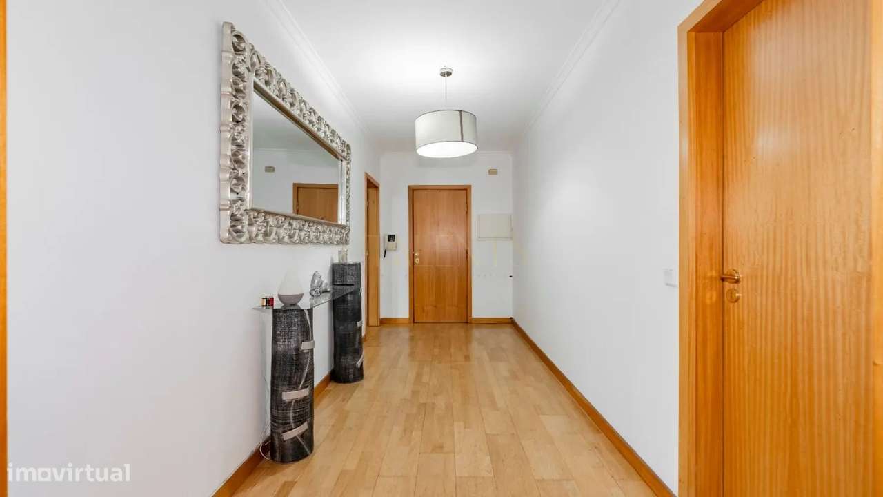 Apartamento T4 Salgueiral - Guimarães-19