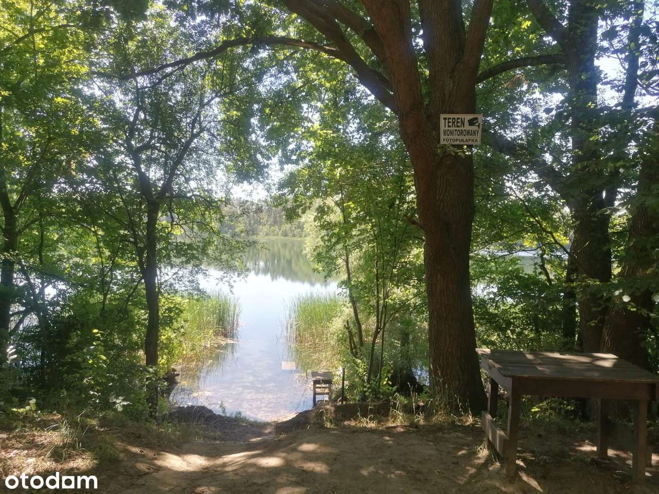 Ładna działka budowlana w lesie nad Jeziorem Tuczno-10