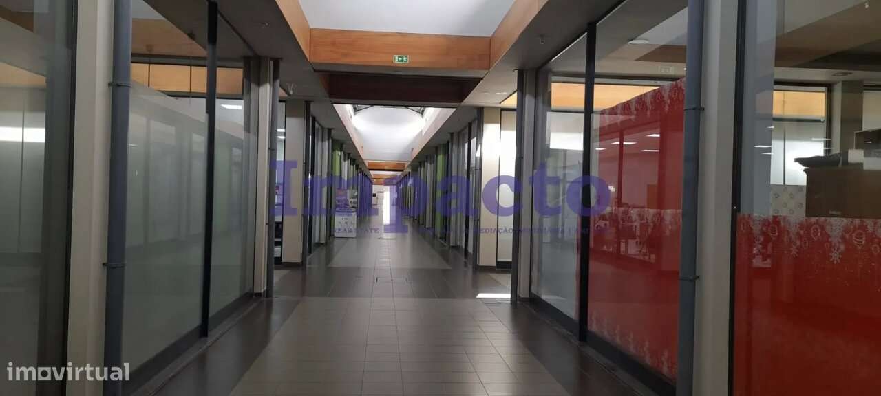 Loja para venda em Albergaria-à-Velha - Grande imagem: 2/15