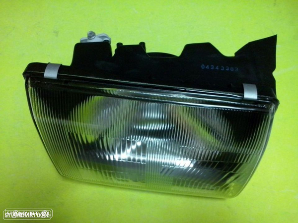 Farol Faróis da frente Mitsubishi Pajero V24 e V44 NOVOS - 2